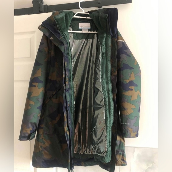 Columbia omni-tech waterproof long jacket - Picture 4 of 10